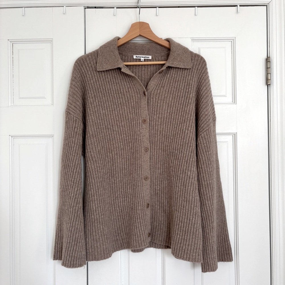 Fantino Cashmere Collared Cardigan in color Oatmeal size M